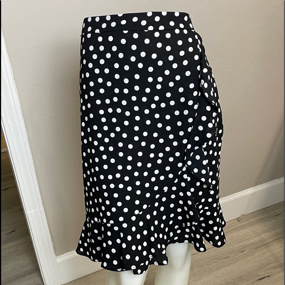 NEW Karl Lagerfeld Paris Polka Dot Skirt size 8